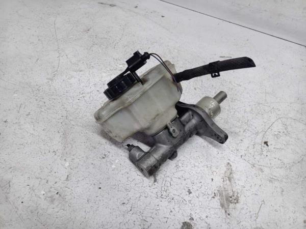 MAITRE CYLINDRE VW/SEAT/SKODA/AUDI - Vue 1